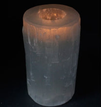 Ladda upp bild till gallerivisning, Selenit Ljushållare Cylinder 15x8 cm
